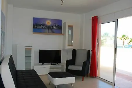 Apartamento Front Beach, 4 People, Free Wifi *