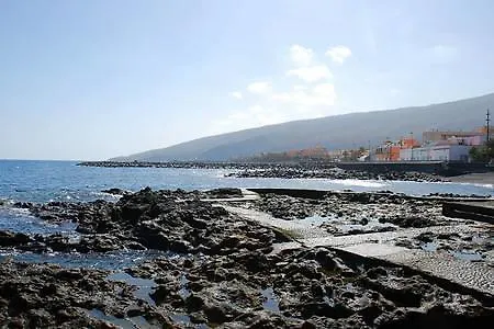 Front Beach, 4 People, Free Wifi بويرتيتو دو غويمار