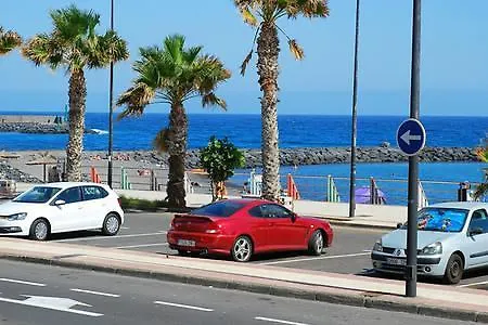 Front Beach, 4 People, Free Wifi * بويرتيتو دو غويمار