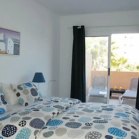 Apartamento Front Beach, 4 People, Free Wifi